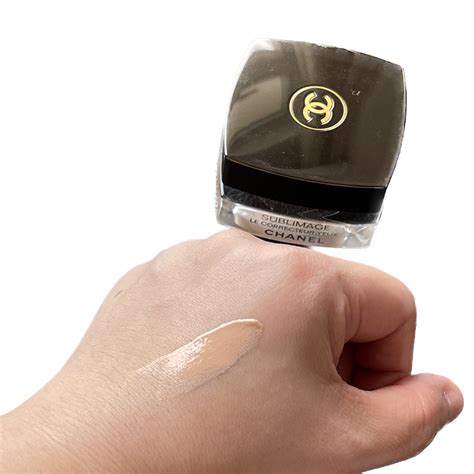 chanel lift lumiere concealer swatches|chanel sublimage le correcteur.